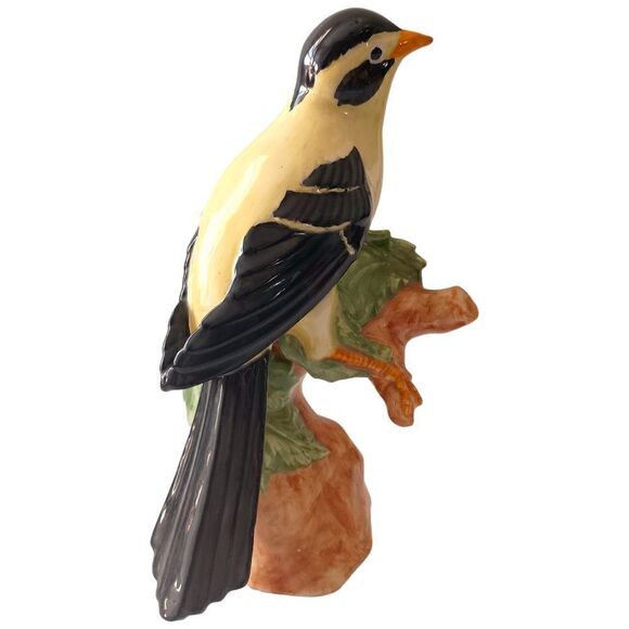 Vintage Goldfinch Bird Figurine Porcelain Handpainted Large 9" Signed By Artist. - Picture 11 of 16